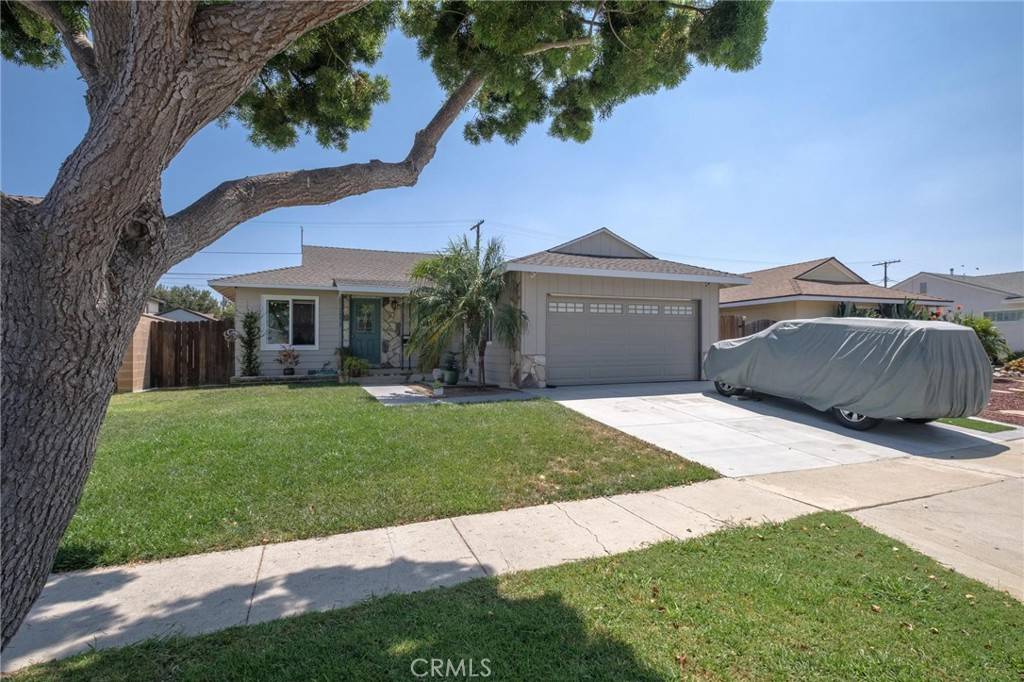 Hawthorne, CA 90250,14812 Cranbrook Ave