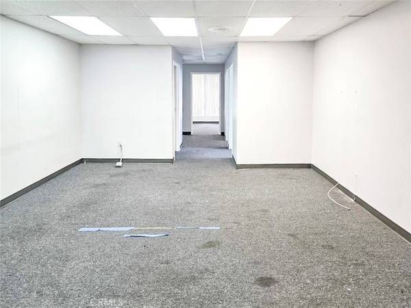 Hawthorne, CA 90250,13663 Prairie AVE #E