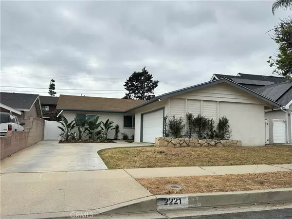 2221 Amelia AVE, San Pedro, CA 90731