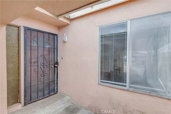 Lawndale, CA 90260,14919 Mansel AVE