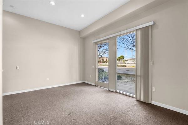 Gardena, CA 90248,1602 W Artesia SQ #A
