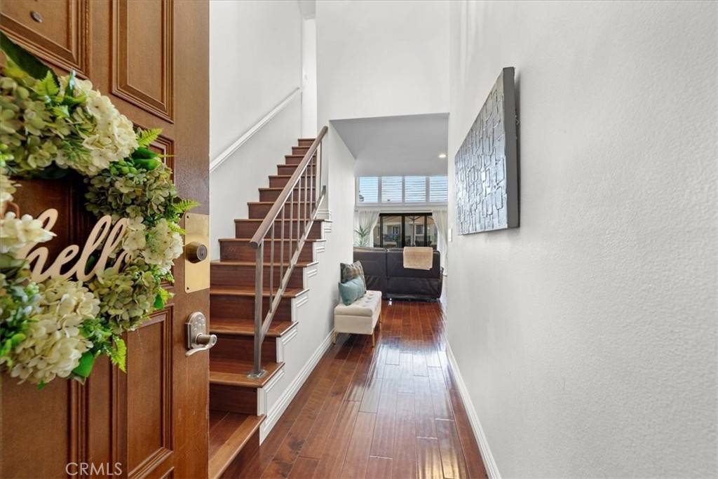 Playa Del Rey, CA 90293,8180 Manitoba ST #324