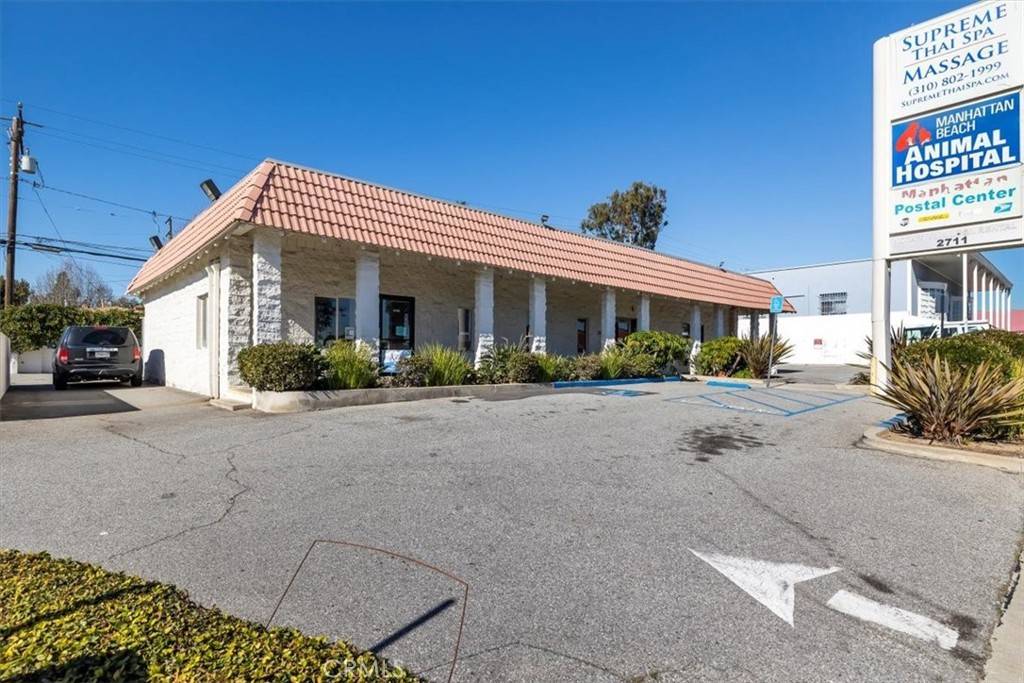 2711 N Sepulveda BLVD, Manhattan Beach, CA 90266