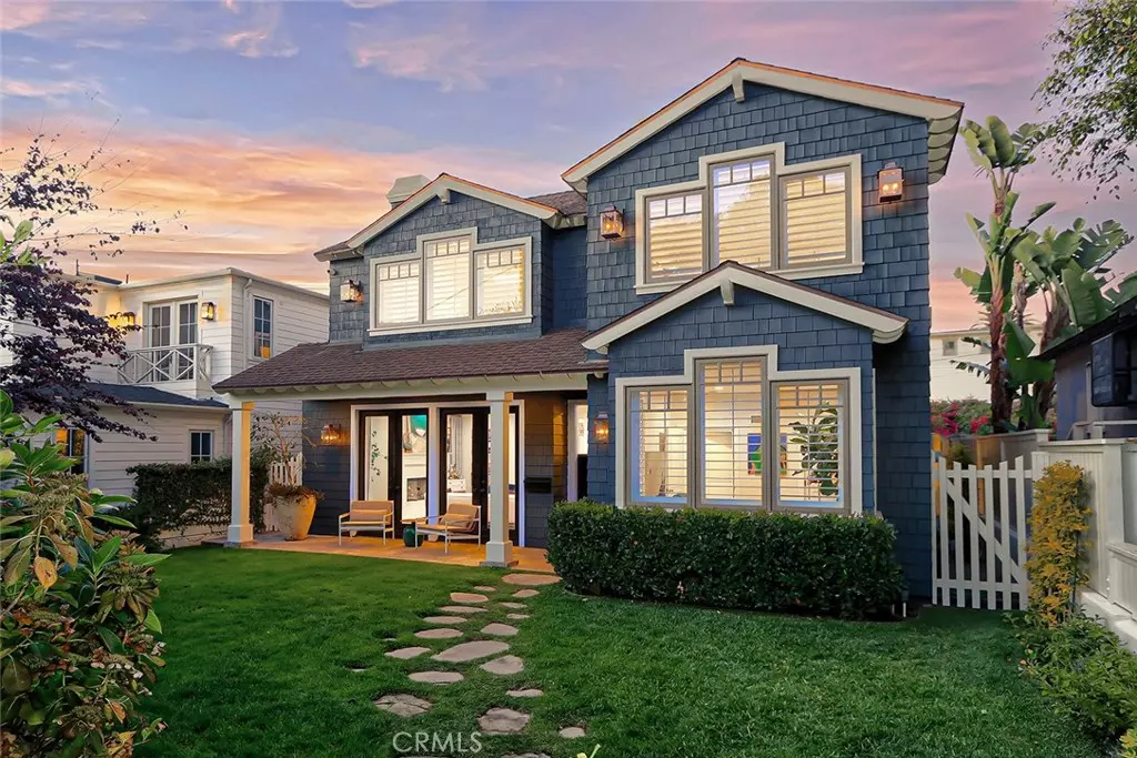 Manhattan Beach, CA 90266,569 35th ST