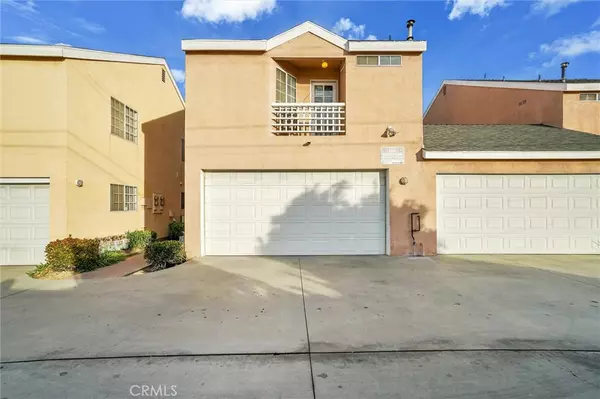 Bellflower, CA 90706,9412 Cedar ST #C