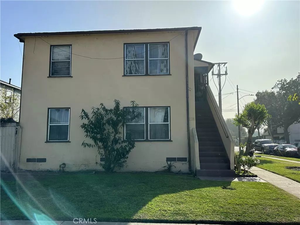 Inglewood, CA 90301,618 W Arbor Vitae ST
