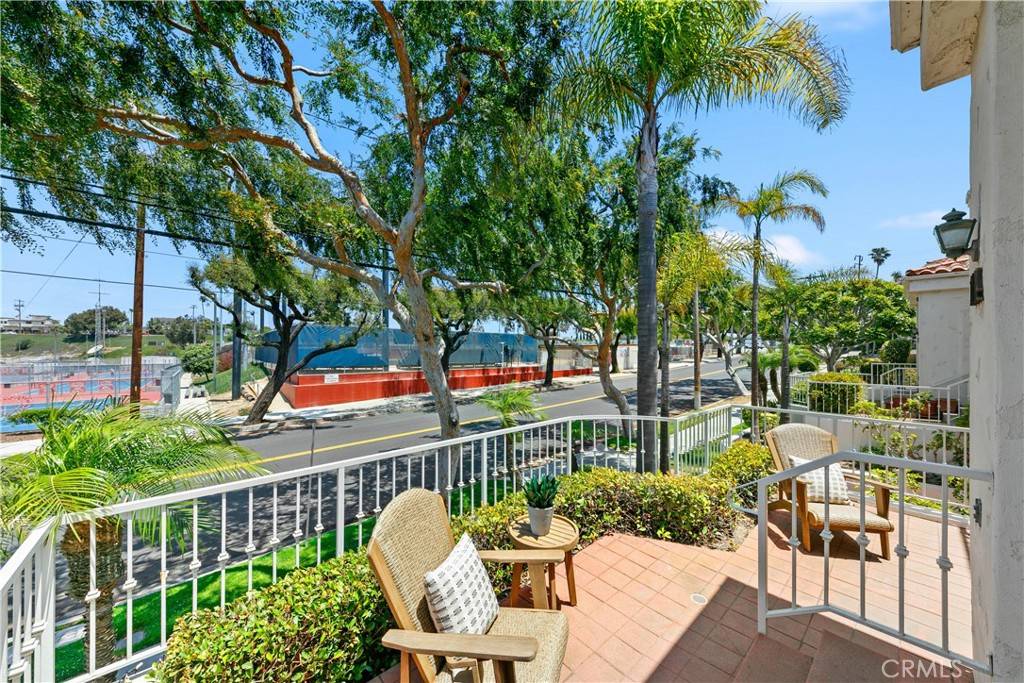 Redondo Beach, CA 90277,1114 Vincent ST #A