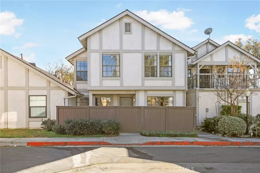 9068 Candlestick LN #6, Cypress, CA 90630