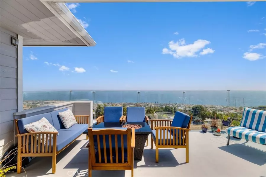 2251 Grenadier DR, San Pedro, CA 90732