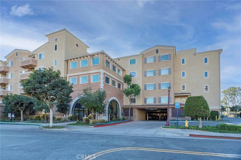 Torrance, CA 90503,21345 Hawthorne BLVD #322