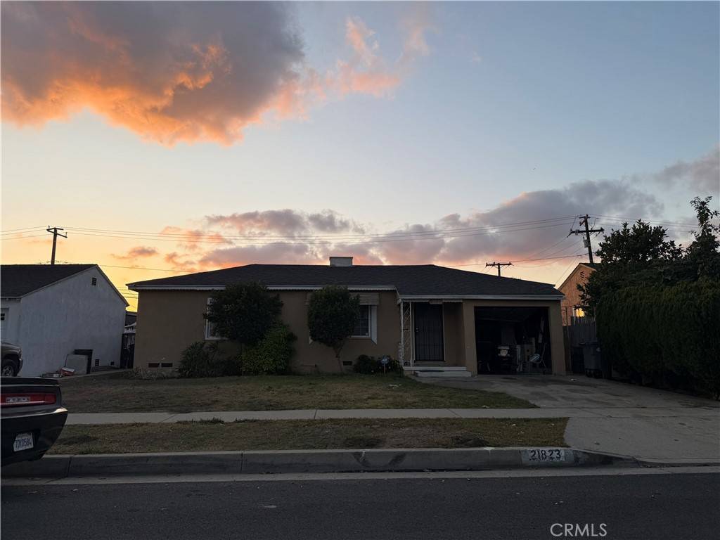 21823 S Embassy AVE, Carson, CA 90810