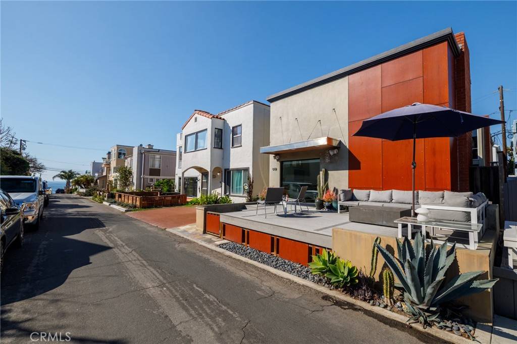 449 34th ST, Manhattan Beach, CA 90266
