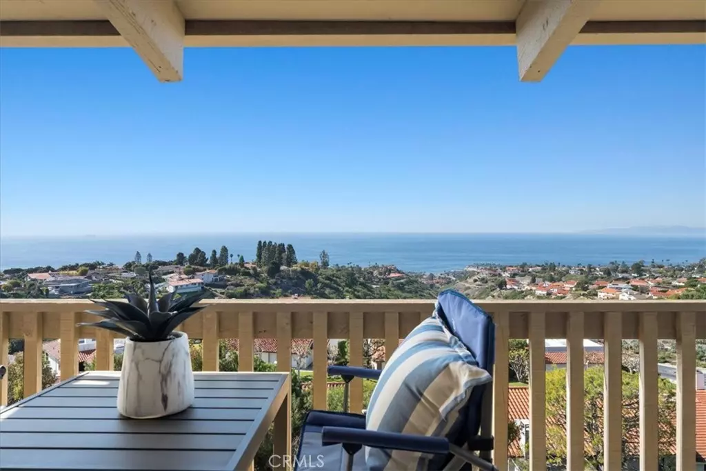 Rancho Palos Verdes, CA 90275,6542 Ocean Crest DR #C303