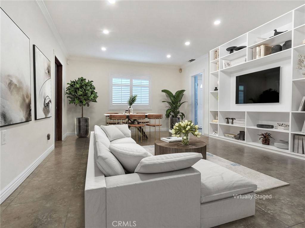 Gardena, CA 90247,16954 La Salle AVE