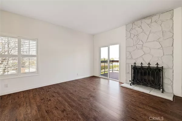 Lomita, CA 90717,2333 241st ST #25