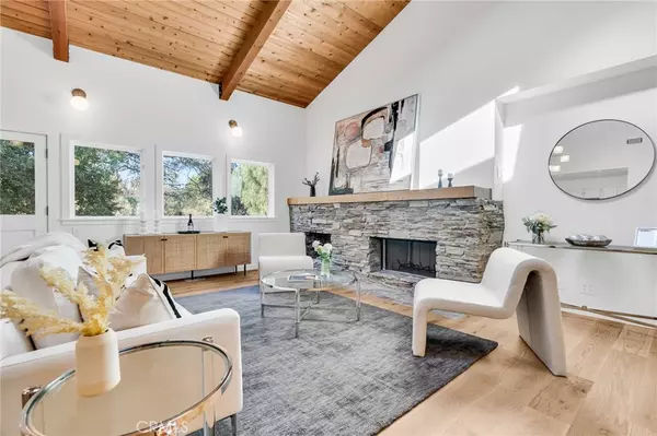 Palos Verdes Peninsula, CA 90274,27215 Sunnyridge RD