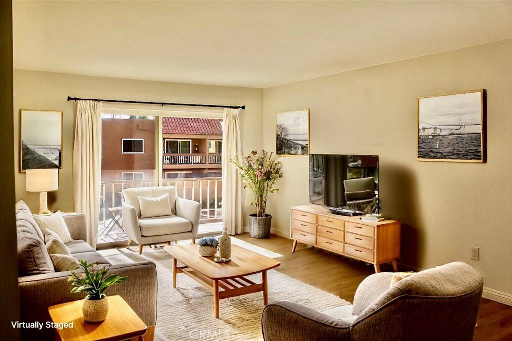 Huntington Beach, CA 92647,6600 Warner Avenue #142