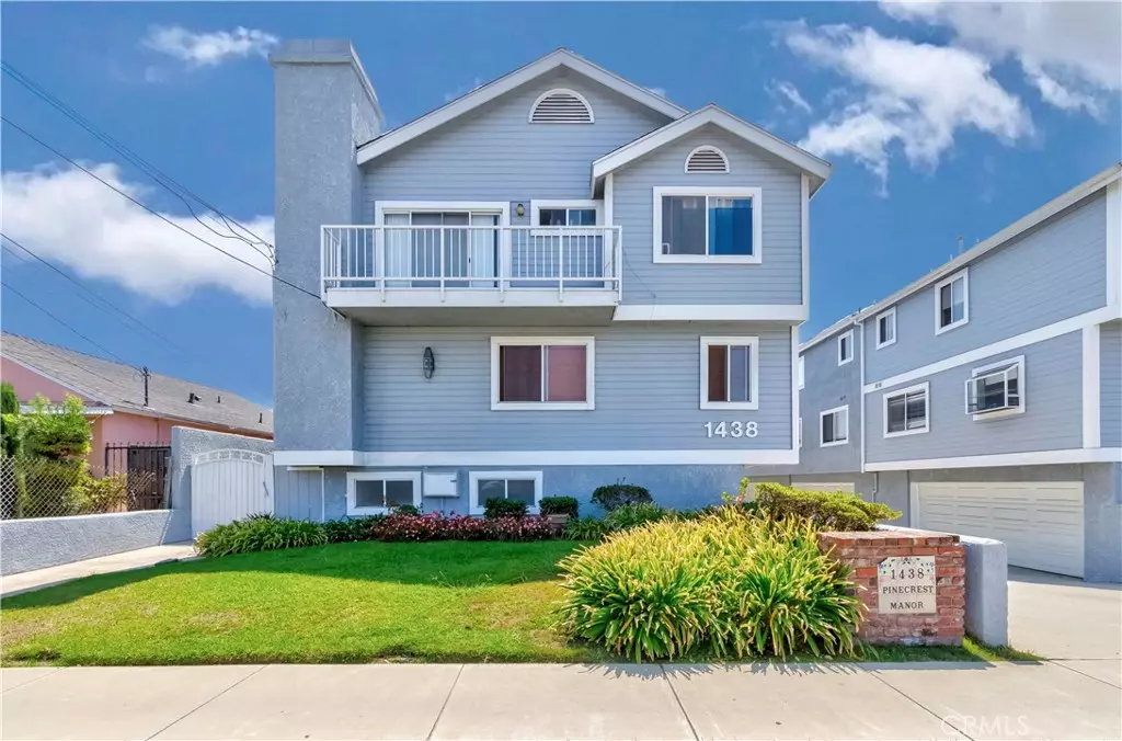 Gardena, CA 90247,1438 Marine AVE #3