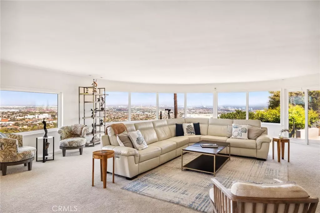 San Pedro, CA 90732,1700 Mantis AVE