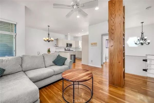 San Pedro, CA 90731,1157 S Leland ST #3