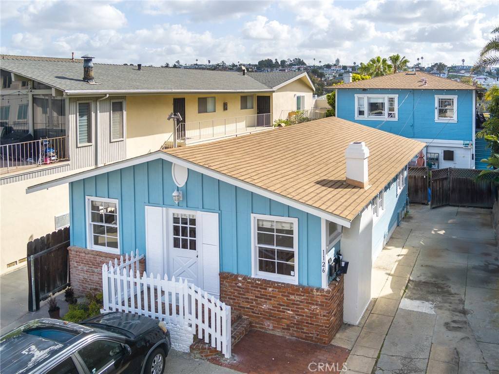 1122 Loma DR, Hermosa Beach, CA 90254