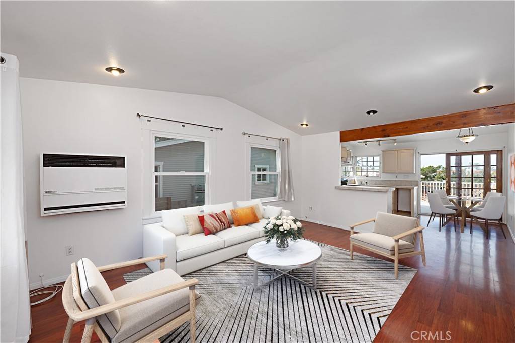 Redondo Beach, CA 90277,521 S Francisca AVE