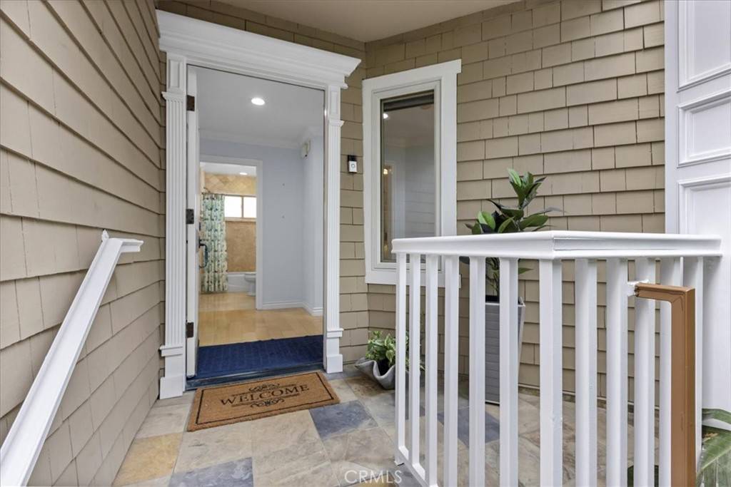 Manhattan Beach, CA 90266,437 23rd ST