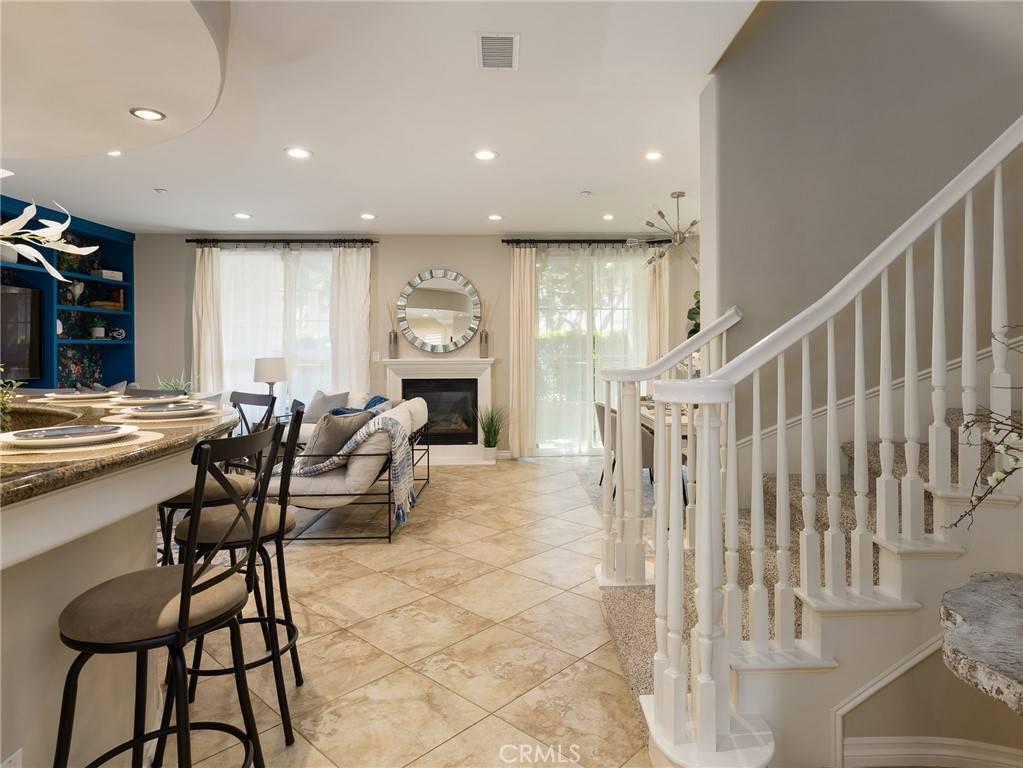 Playa Vista, CA 90094,13031 Villosa PL #131