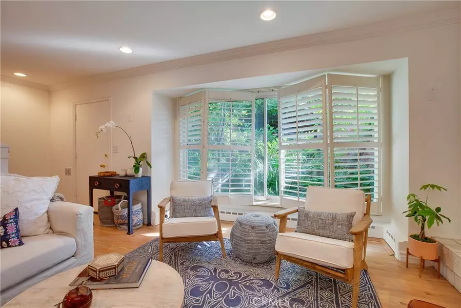 11773 W Sunset BLVD, Los Angeles, CA 90049