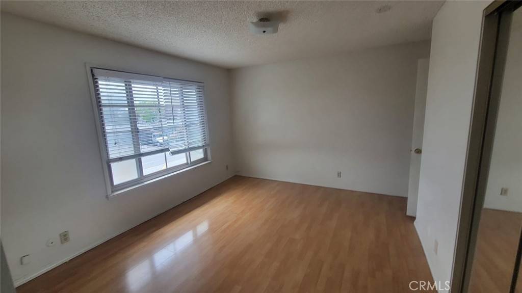 Lawndale, CA 90260,4633 Marine AVE #201