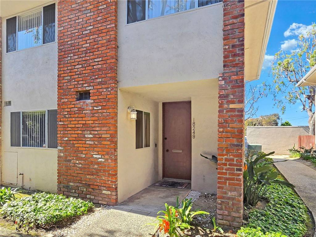 Torrance, CA 90504,18249 Van Ness AVE