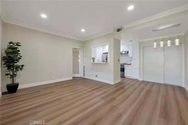 Rancho Santa Margarita, CA 92688,4 Gavilan #170