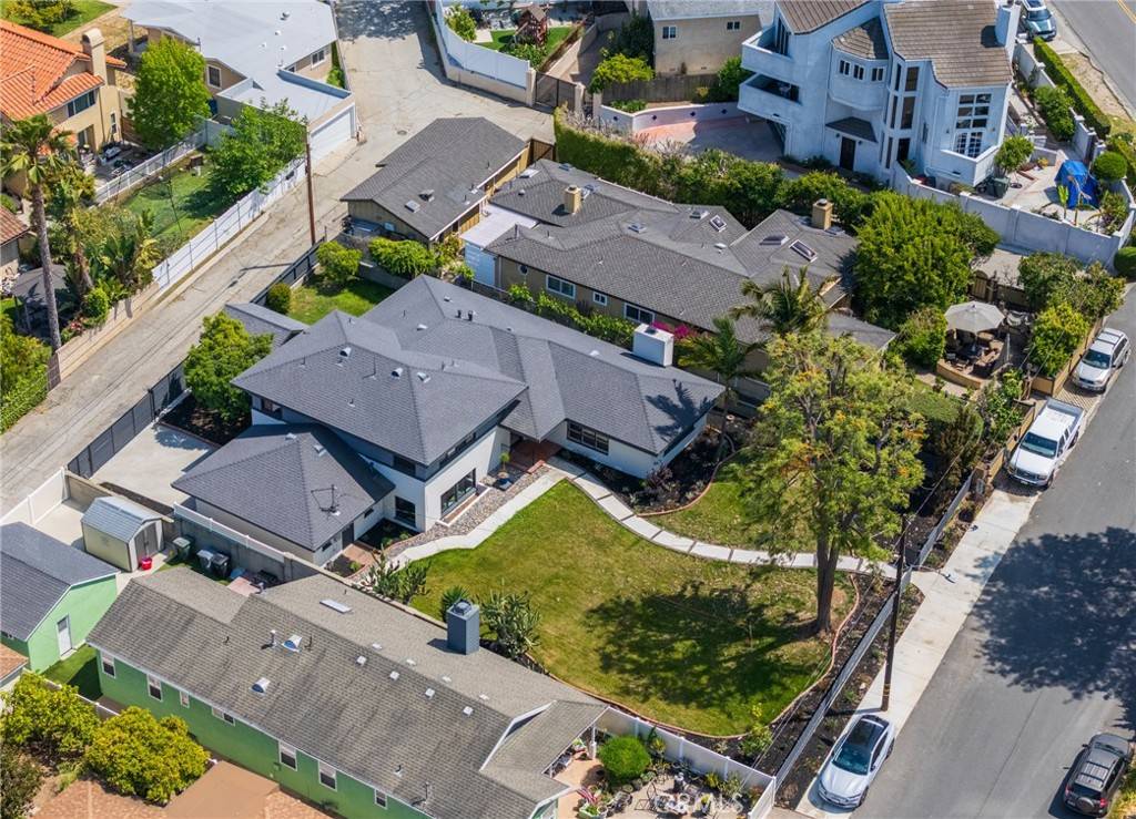 24422 Los Codona AVE, Torrance, CA 90505