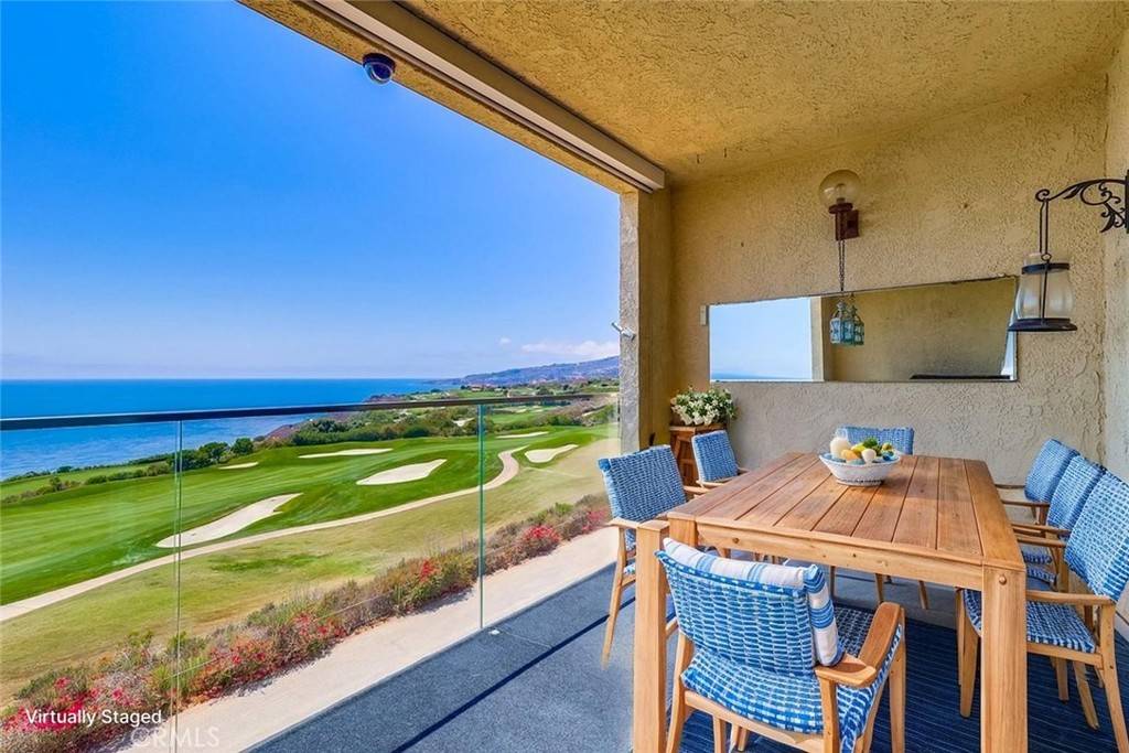 Rancho Palos Verdes, CA 90275,3200 La Rotonda DR #316