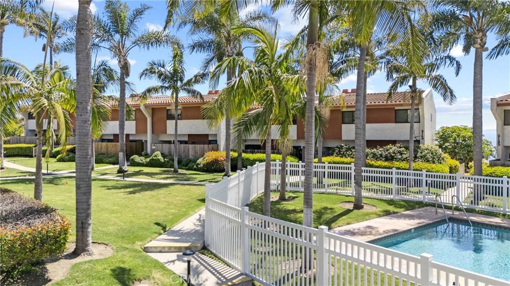 San Pedro, CA 90732,2129 W 25th ST #2