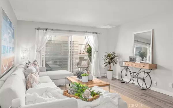 Hermosa Beach, CA 90254,15 15th ST #6