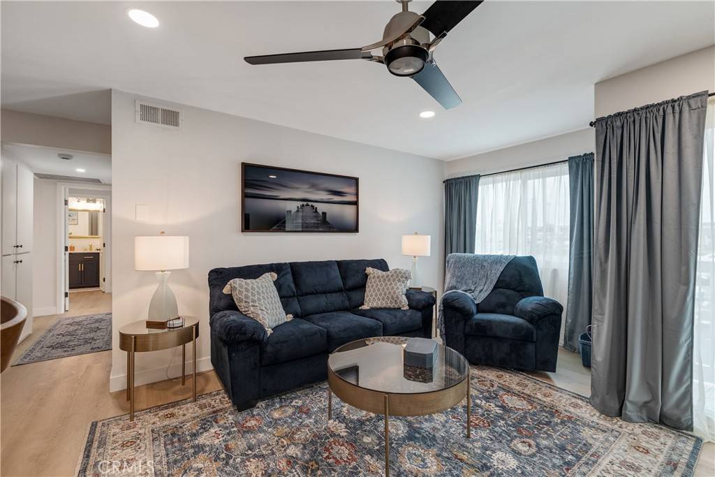 Hermosa Beach, CA 90254,2411 Prospect AVE #219