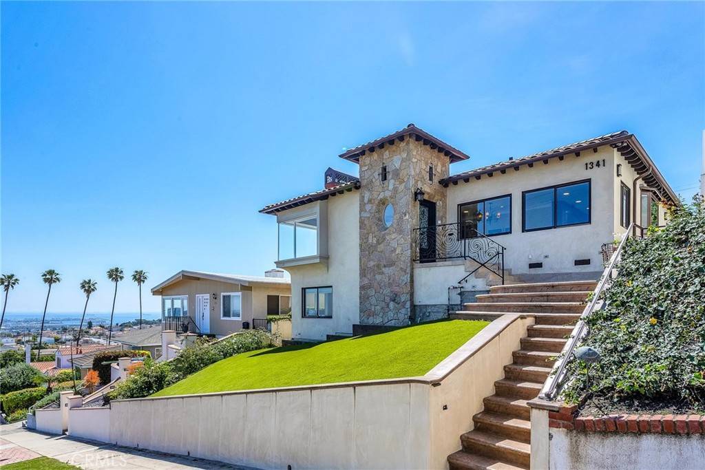1341 W 18th ST, San Pedro, CA 90732