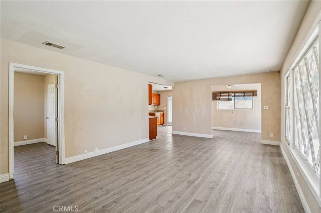 Long Beach, CA 90805,1829 E Jackson ST