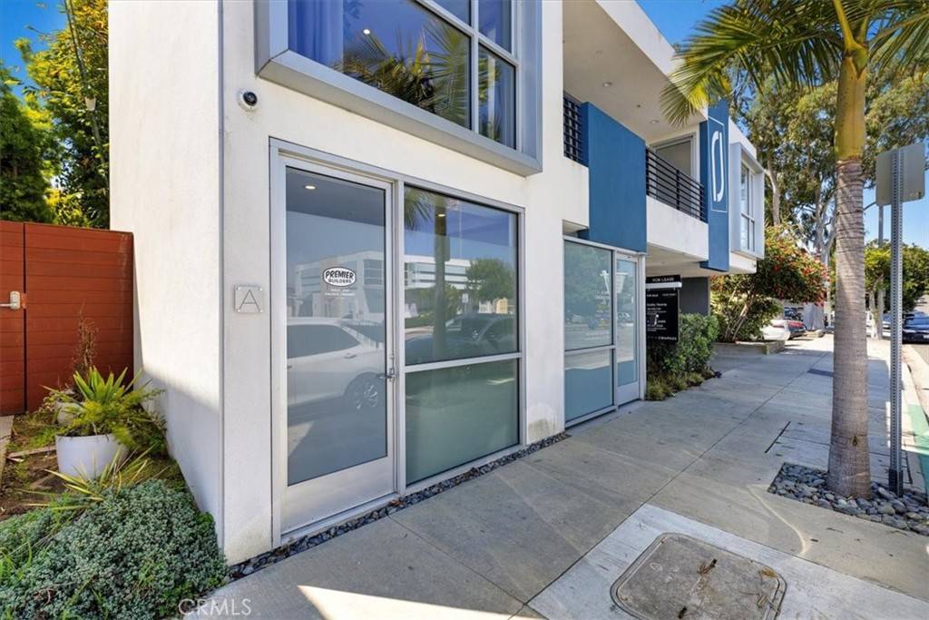 Manhattan Beach, CA 90266,930 Manhattan Beach BLVD #C