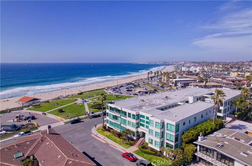 Redondo Beach, CA 90277,201 Calle Miramar #16