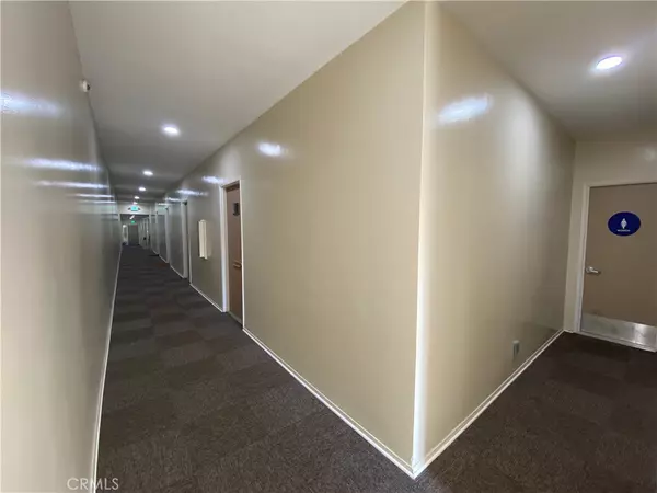 Manhattan Beach, CA 90266,2100 N Sepulveda BLVD #36