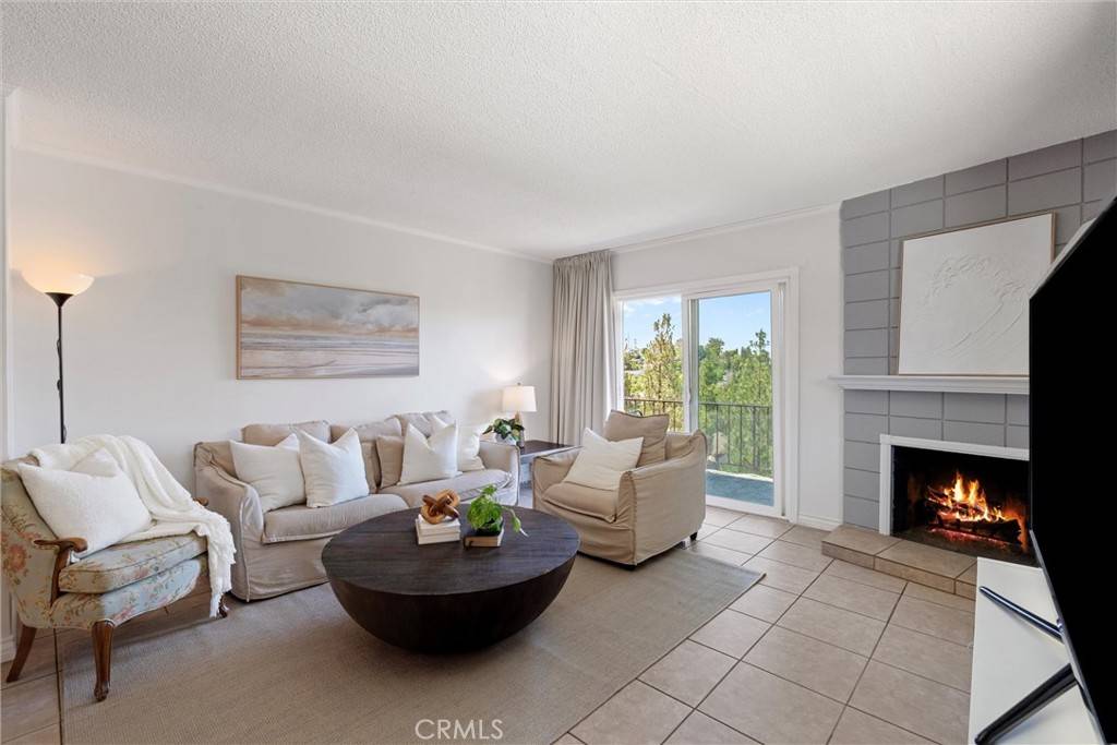 1349 Shadow LN #217 (H), Fullerton, CA 92831