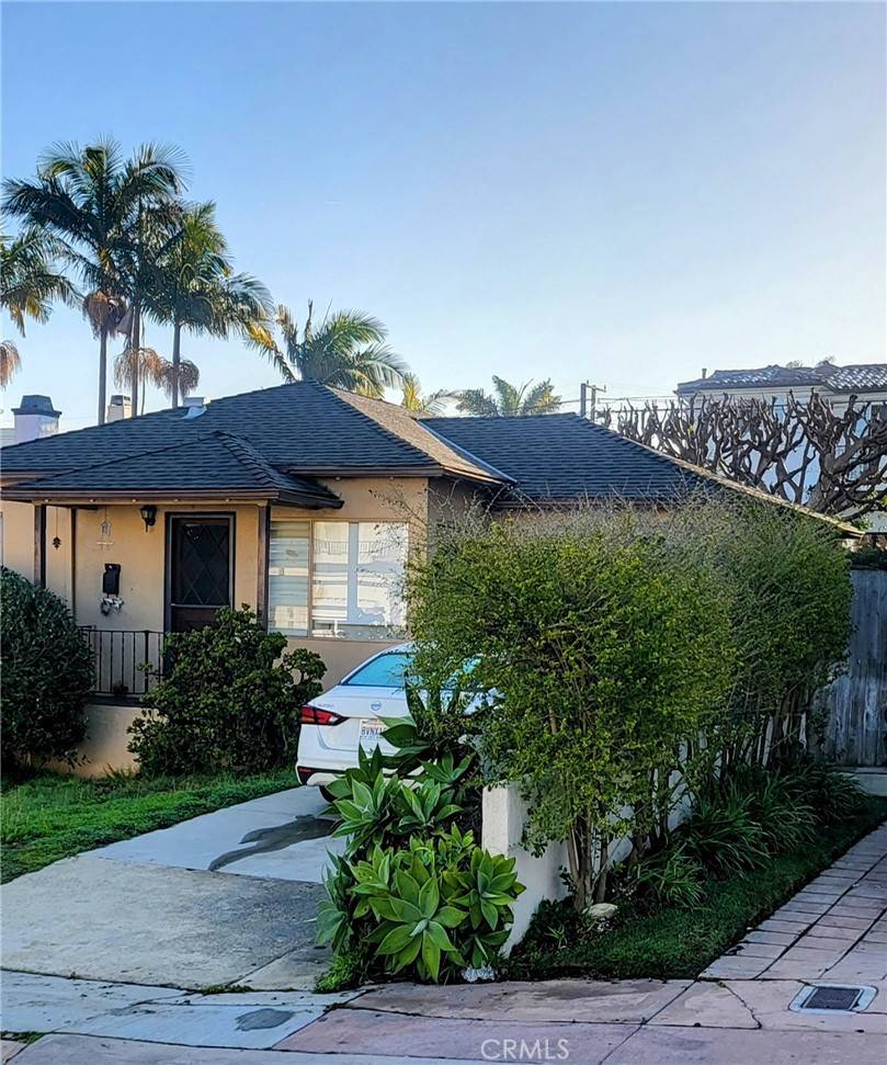 Manhattan Beach, CA 90266,2300 Walnut AVE
