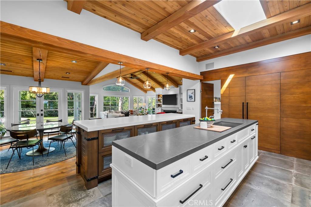 Rolling Hills, CA 90274,14 Chuckwagon RD