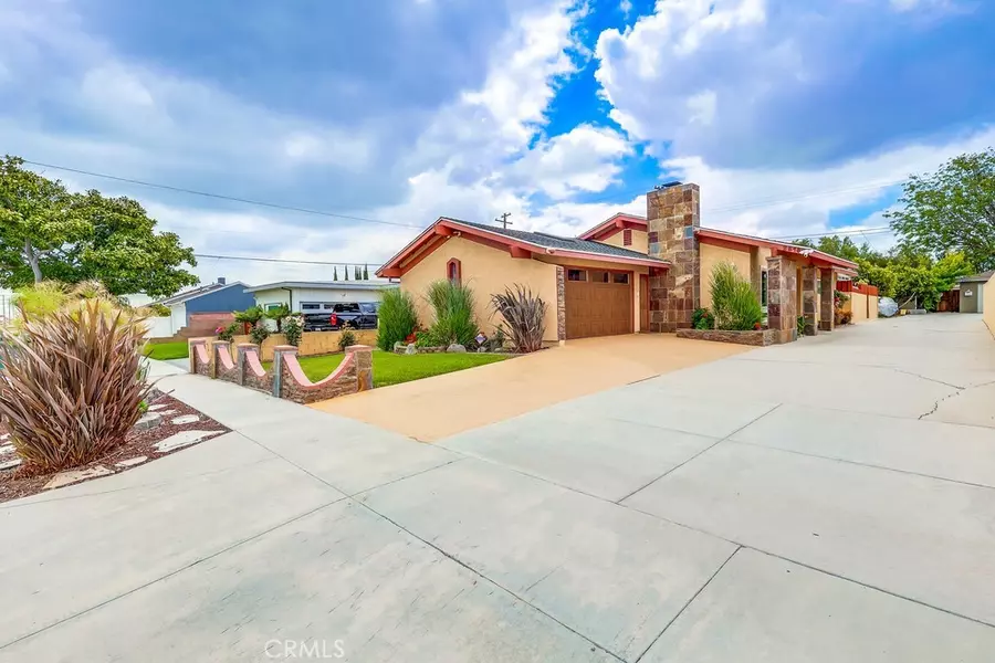 2818 W 166th ST, Torrance, CA 90504