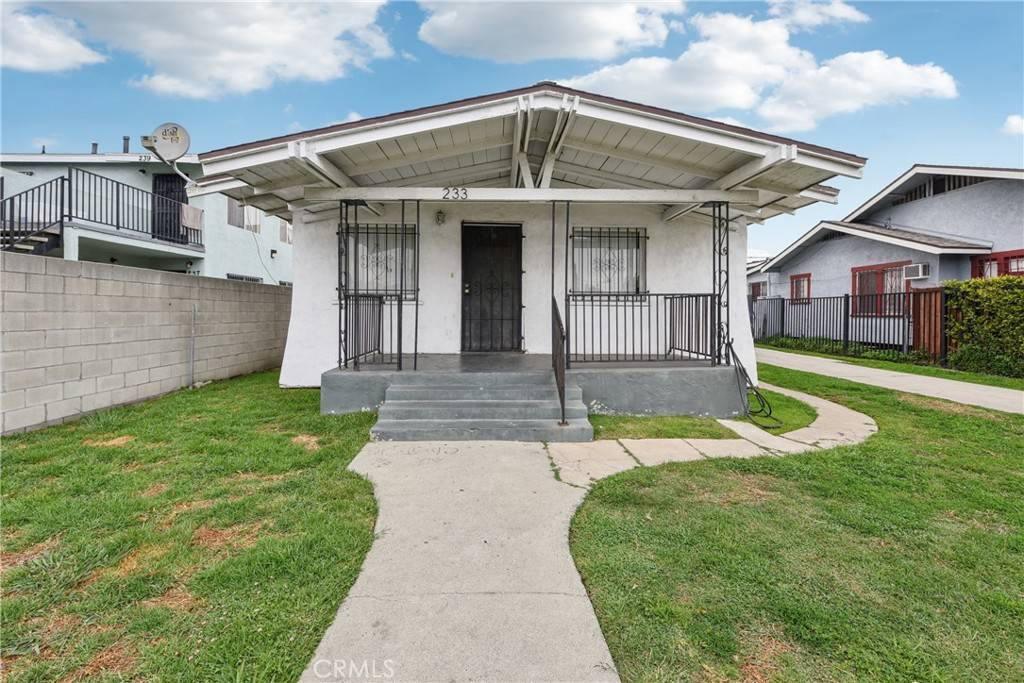 231 W 88th ST, Los Angeles, CA 90003