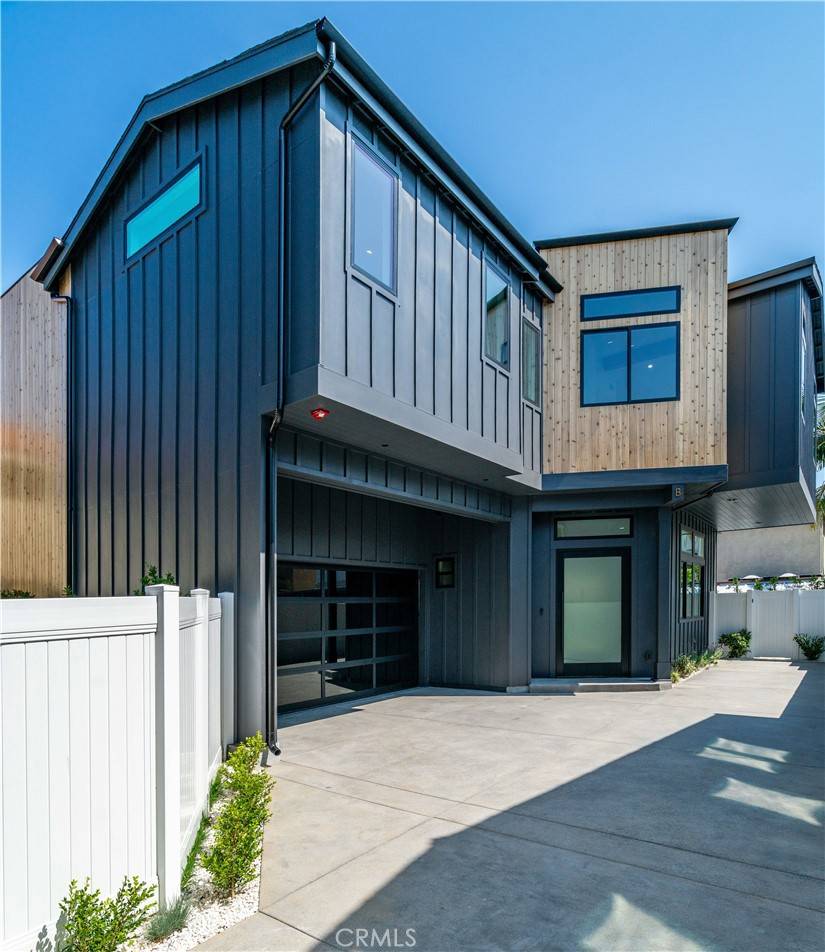 Redondo Beach, CA 90278,2306 Huntington LN #B