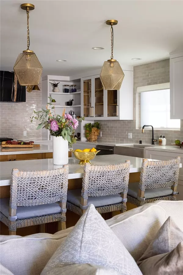 1707 10th ST, Manhattan Beach, CA 90266