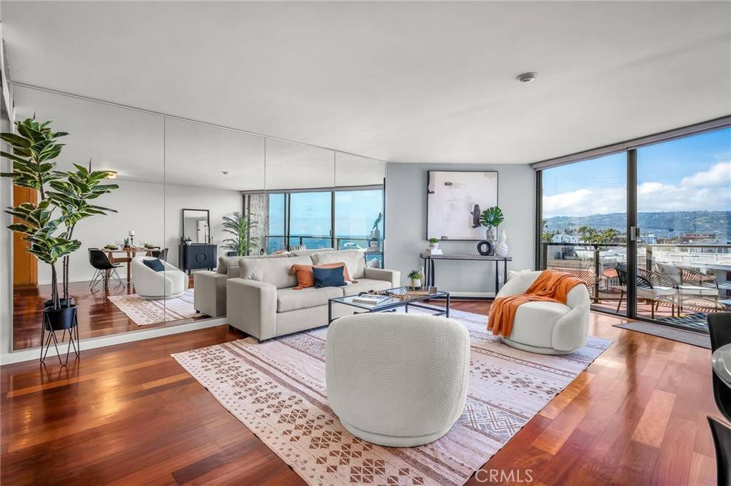 Redondo Beach, CA 90277,531 Esplanade #714